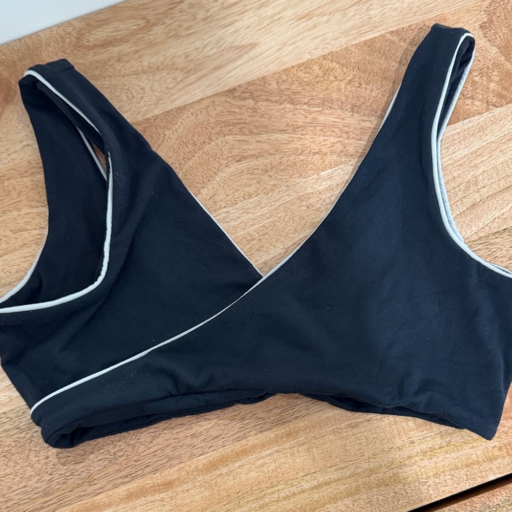 SET Active Black and White Piped Bralette